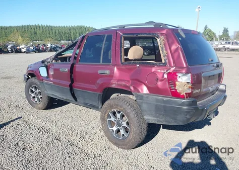 2000 Jeep Grand Cherokee Laredo from USA, damaged, VIN 1J4GW48S3YC123936